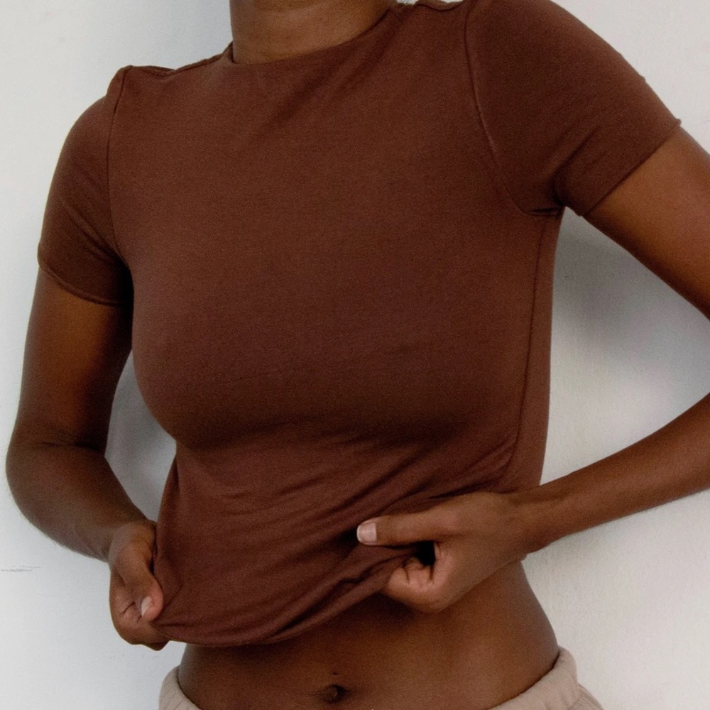 Reona Chocolate Brown Tee in XS
